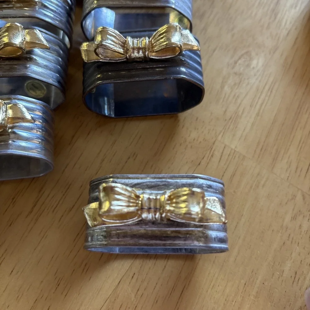Vintage Lot of (8) Metal Napkin Rings w/ Brass Bows